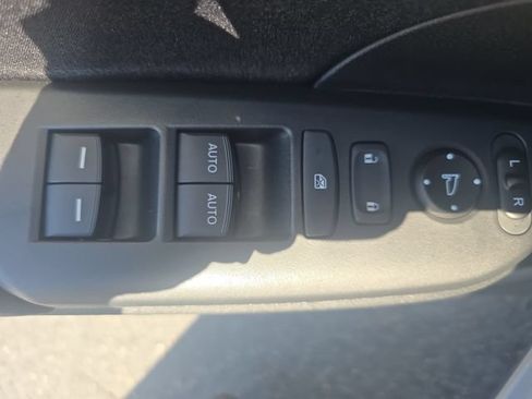 Used 2019 Honda Insight EX image 27