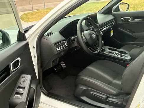 Certified 2026 Honda Civic Sport image 3