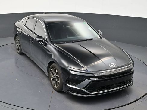 Used 2024 Hyundai Sonata SEL FWD image 19