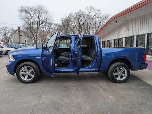 Used 2017 RAM 1500 Express image 5