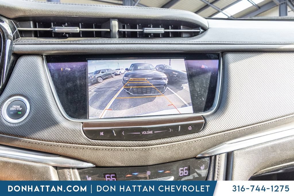 Used 2017 Cadillac XT5 Luxury w/ Driver Awareness Package FWD image 10
