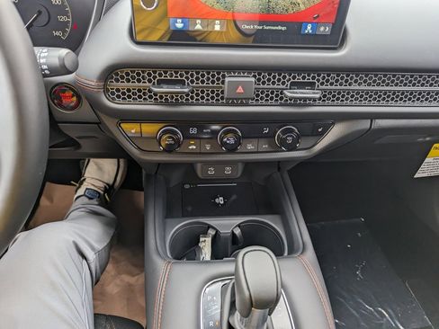 New 2026 Honda HR-V Sport image 17