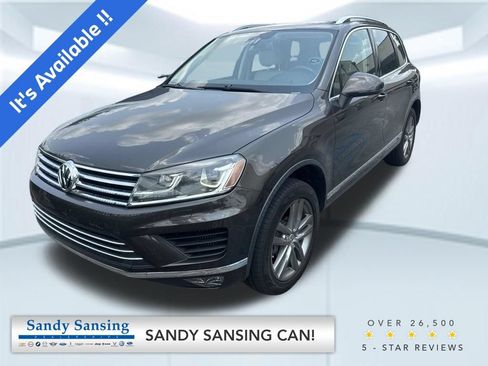 Used 2016 Volkswagen Touareg Sport AWD/4WD image 1