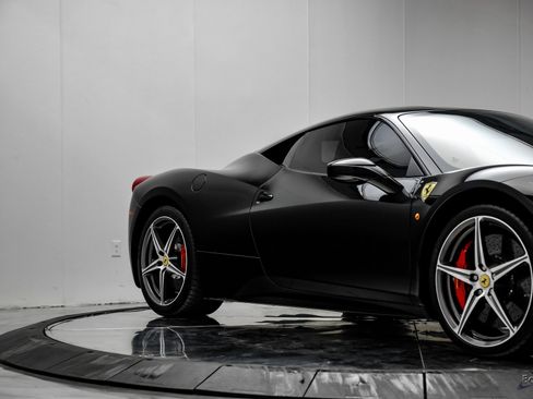 Used 2012 Ferrari 458 Italia Coupe image 24
