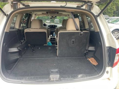 Used 2020 Honda Pilot Touring image 28