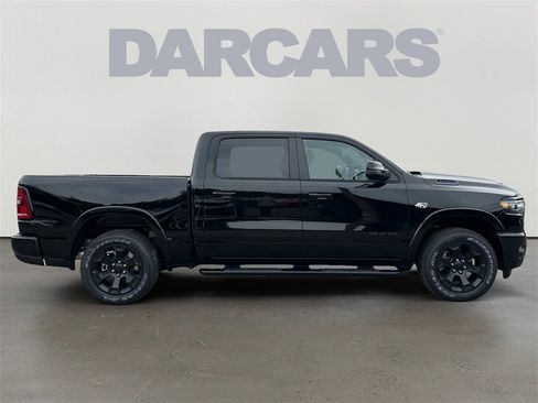 New 2026 RAM 1500 4x4 Crew Cab image 8