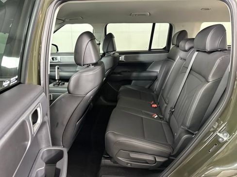 Used 2025 Hyundai Santa Fe SEL FWD image 25