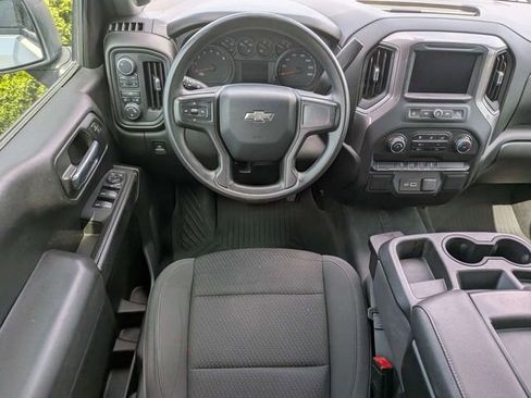 Used 2021 Chevrolet Silverado 1500 Custom Trail Boss AWD/4WD image 14
