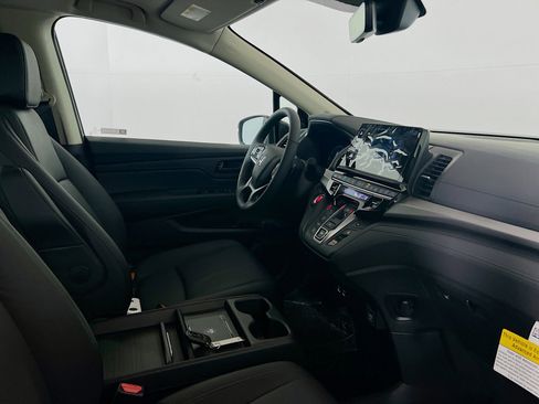 New 2026 Honda Odyssey EX-L image 7