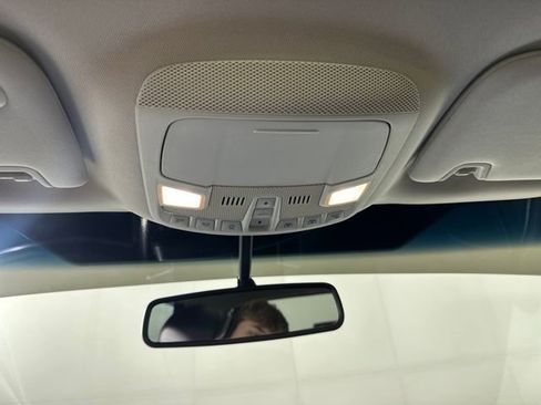 Used 2018 Ford Edge Titanium w/ Equipment Group 301A image 24