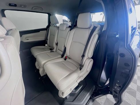 Used 2025 Honda Odyssey EX-L image 27