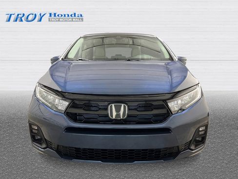New 2026 Honda Odyssey Touring image 8