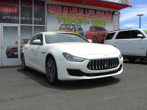 Used 2018 Maserati Ghibli RWD image 1