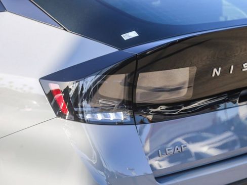 New 2026 Nissan Leaf Platinum+ w/ Illuminated Package FWD image 9