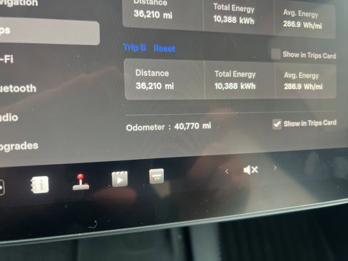 Used 2023 Tesla Model Y Long Range image 22