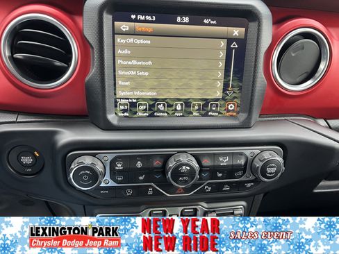 Used 2020 Jeep Gladiator Rubicon image 19