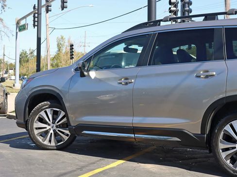 Used 2019 Subaru Ascent Limited image 12