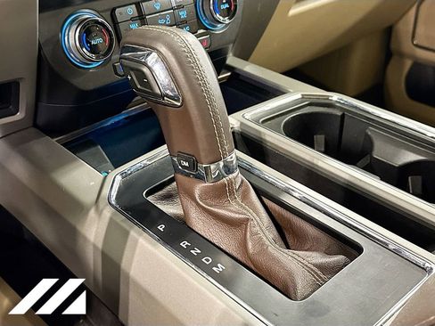 Used 2018 Ford F150 Lariat w/ Equipment Group 502A Luxury AWD/4WD image 20