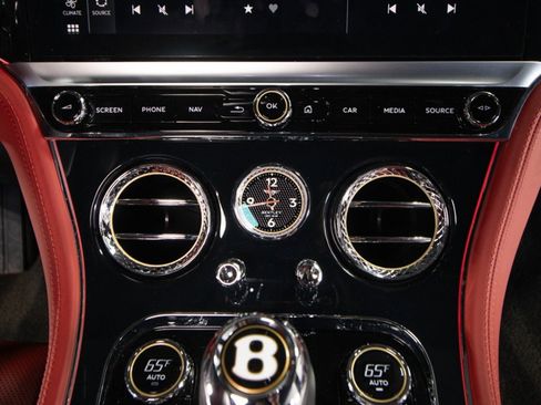 Used 2020 Bentley Continental GT V8 AWD/4WD image 33
