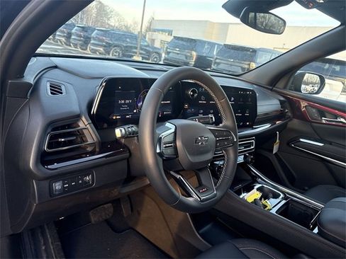 New 2026 Chevrolet Traverse Z71 w/ LPO, Floor Liner Package image 10