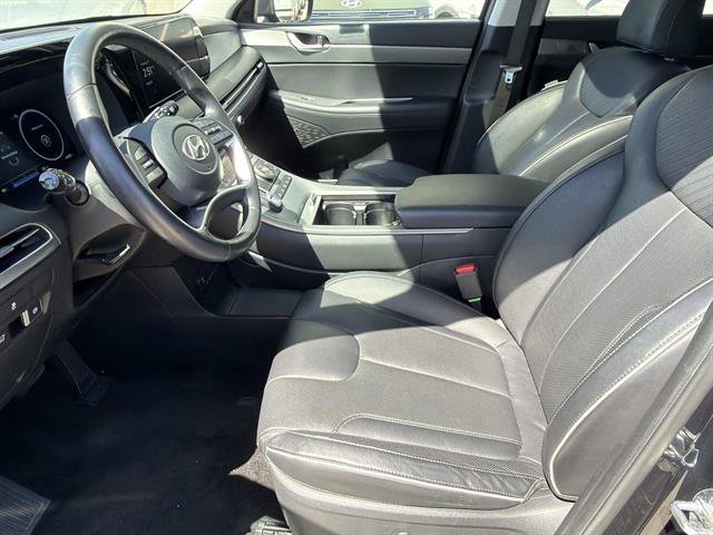Used 2024 Hyundai Palisade SEL w/ Premium Package FWD image 16