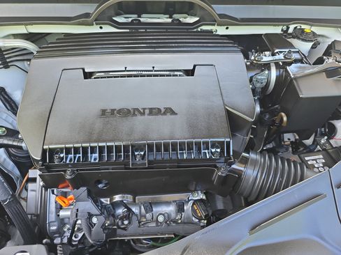 Used 2025 Honda Pilot EX-L image 29