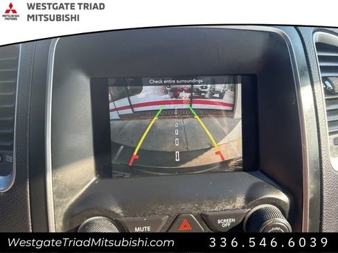 Used 2019 Dodge Durango SXT image 19