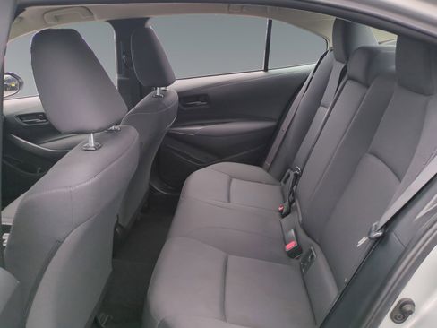 Used 2023 Toyota Corolla LE image 13