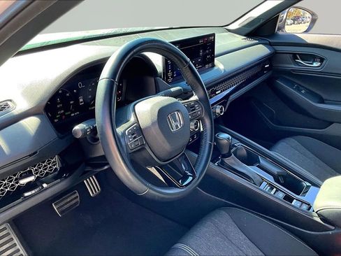 Used 2023 Honda Accord Sport image 14