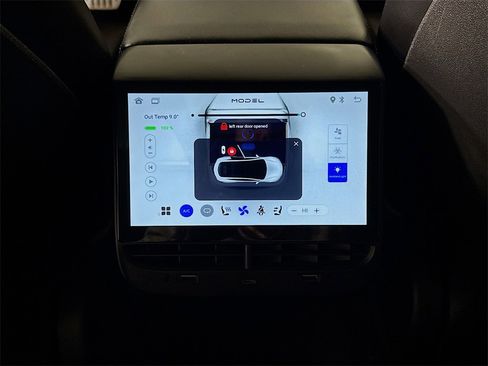 Used 2023 Tesla Model Y Performance image 26