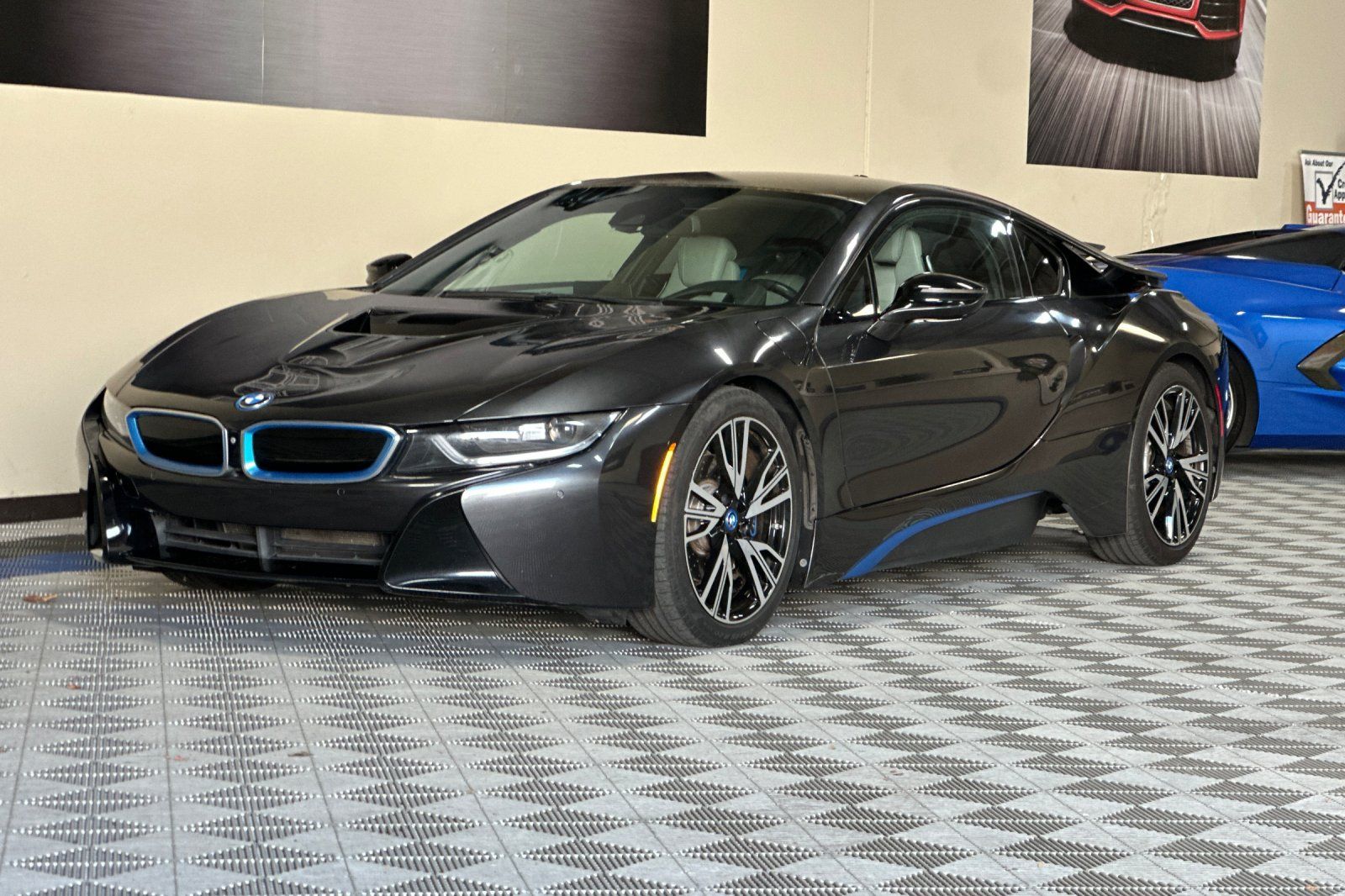 Used 2015 BMW i8 AWD/4WD image 8