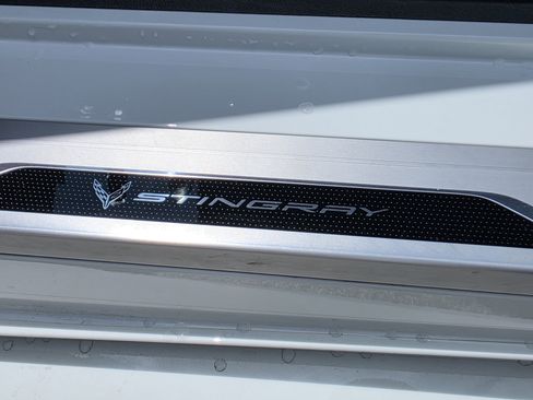 Used 2024 Chevrolet Corvette Stingray Premium Conv w/ Z51 Performance Package RWD image 12