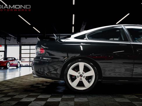 Used 2006 Pontiac GTO image 21