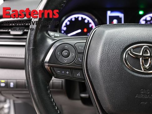 Used 2023 Toyota Camry SE FWD image 14