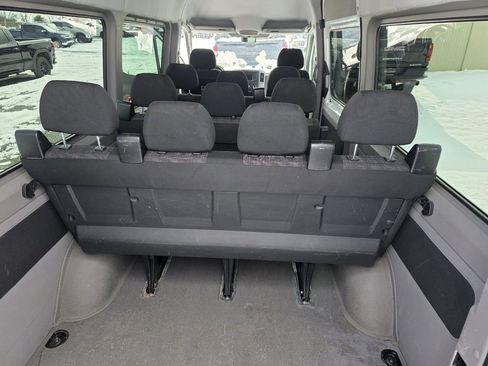 Used 2016 Mercedes-Benz Sprinter 2500 image 24