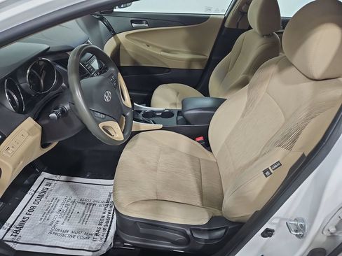Used 2012 Hyundai Sonata GLS FWD image 10