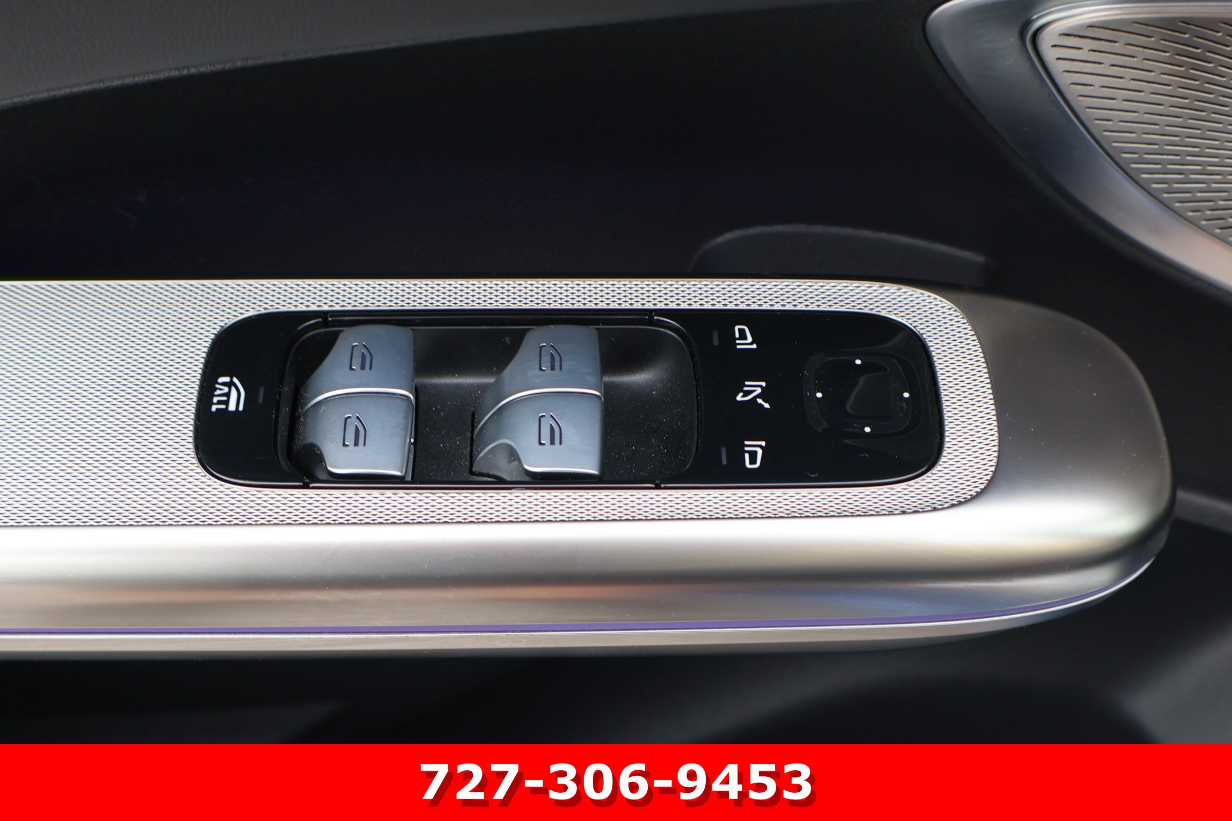 Used 2025 Mercedes-Benz CLE 53 AMG 4MATIC Cabriolet image 19
