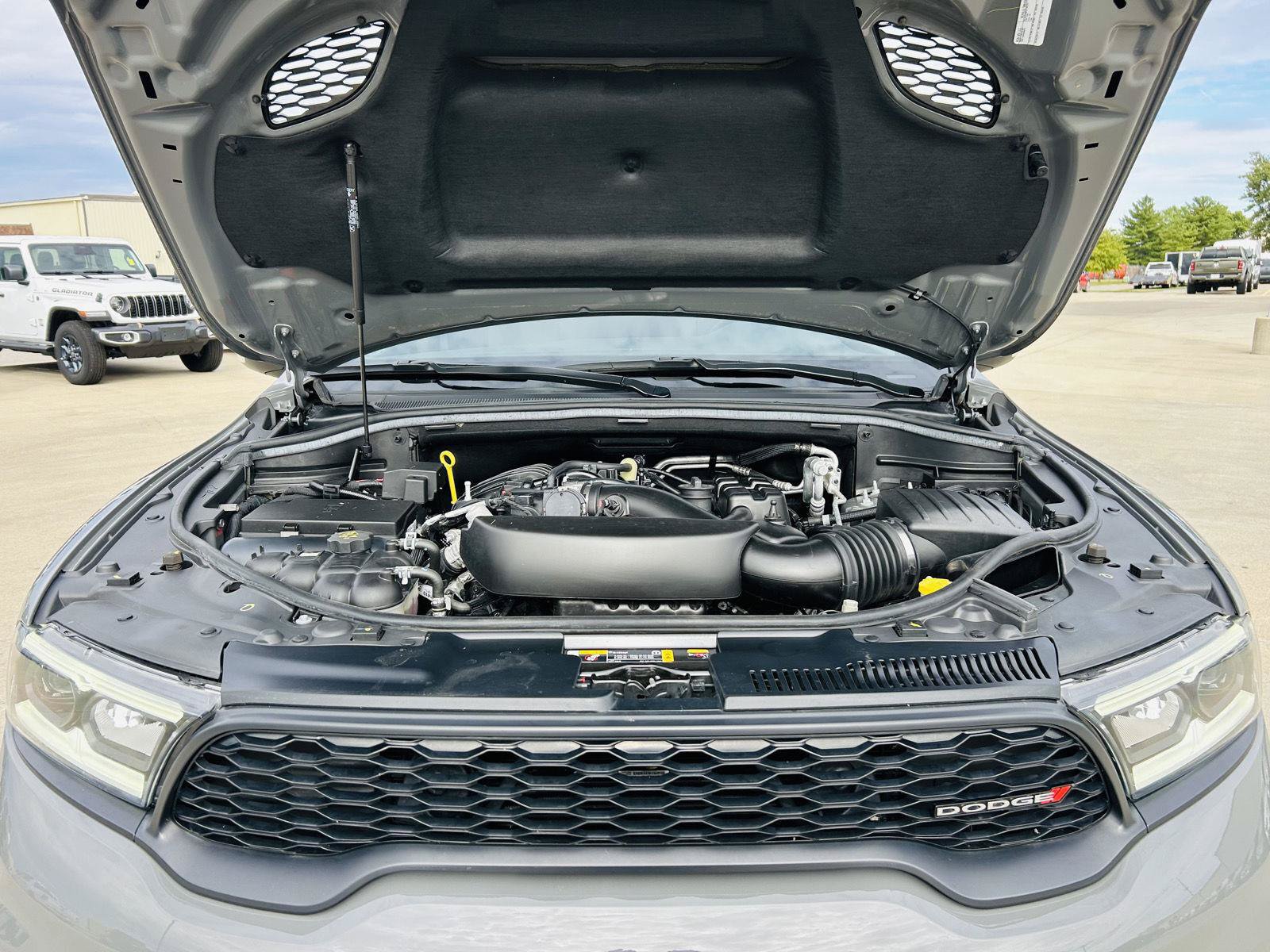 Used 2023 Dodge Durango GT AWD/4WD image 48