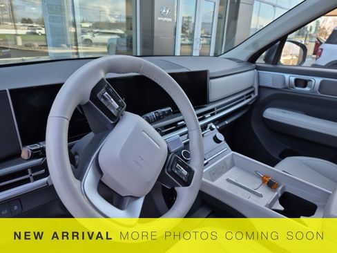 Used 2025 Hyundai Santa Fe SEL image 11
