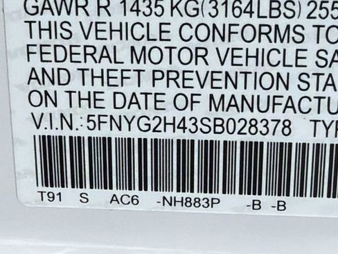 Used 2025 Honda Pilot EX-L image 33