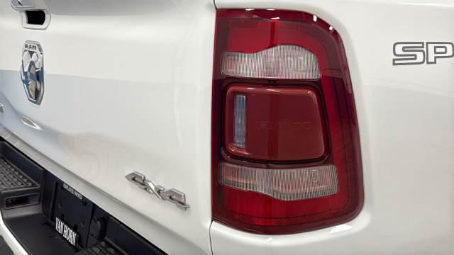 Used 2022 RAM 1500 Laramie w/ Sport Appearance Package AWD/4WD image 42