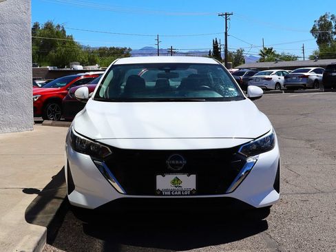 Used 2024 Nissan Sentra SV FWD image 16