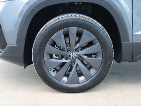 Certified 2024 Volkswagen Taos S image 29