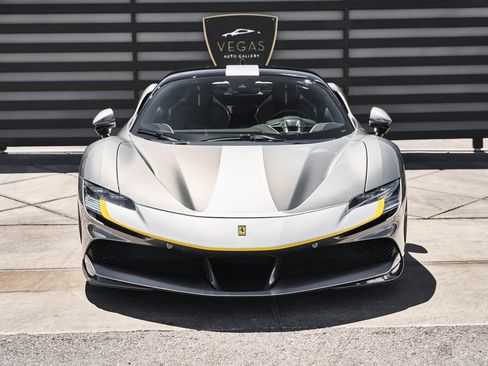 Used 2021 Ferrari SF90 Stradale AWD/4WD image 17