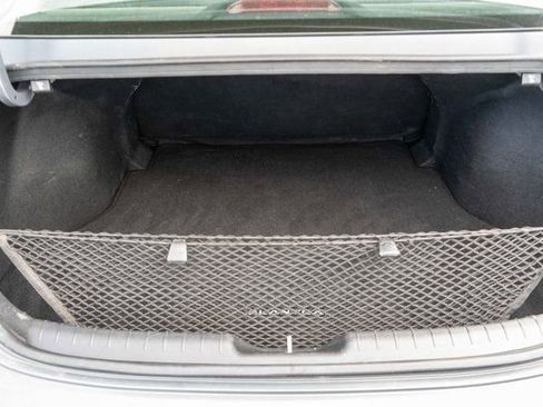 Used 2025 Hyundai Elantra Sport FWD image 10