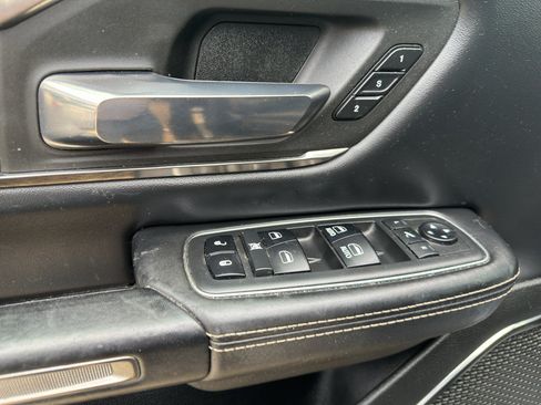 Used 2019 RAM 1500 Limited w/ Advanced Safety Group AWD/4WD image 10