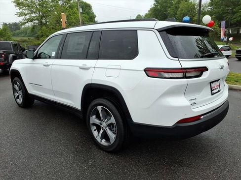 New 2026 Jeep Grand Cherokee L Limited AWD/4WD image 7