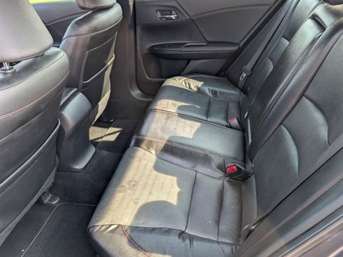 Used 2017 Honda Accord Sport Special Edition image 14