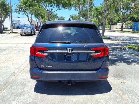 Used 2021 Honda Odyssey EX-L image 11