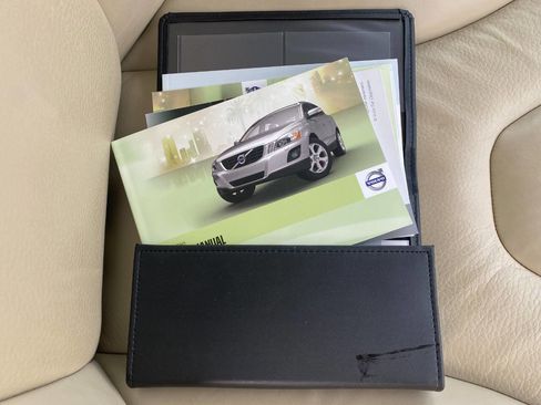 Used 2012 Volvo XC60 T6 AWD/4WD image 34